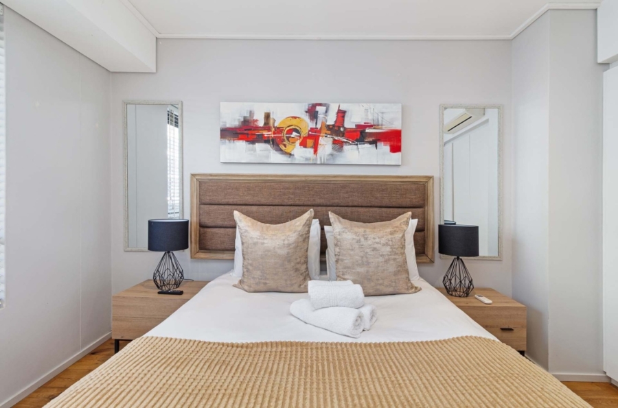 1 Bedroom Property for Sale in Green Point Western Cape